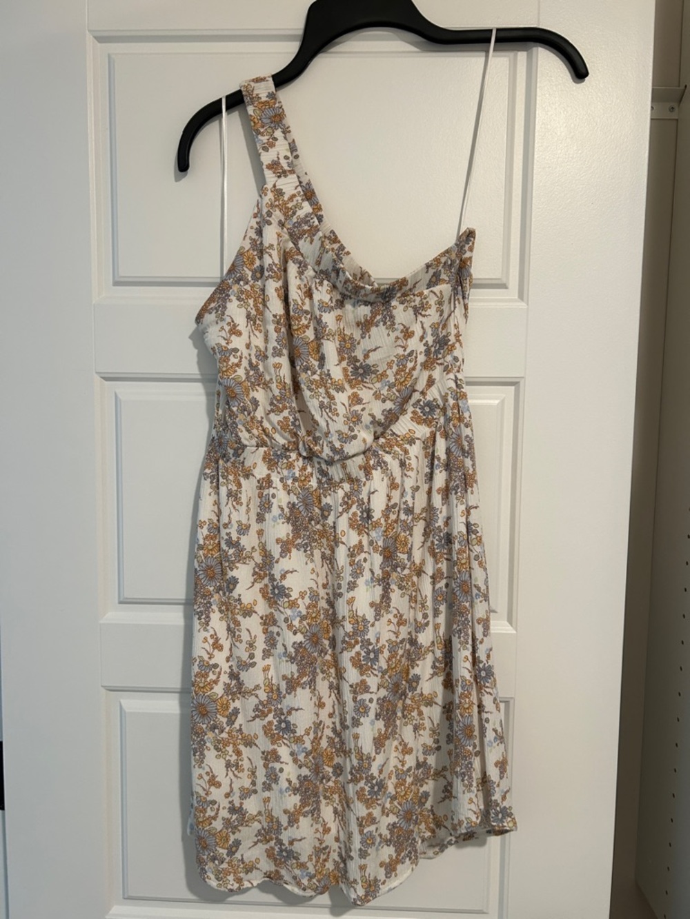 Abercrombie & Fitch Mini Dress with Mustard, white, and Light Blue Floral Small